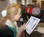 Talkšou herečky Zuzany Mišákovej v knižnici nielen o literatúre s advokátkou Danicou Birošovou