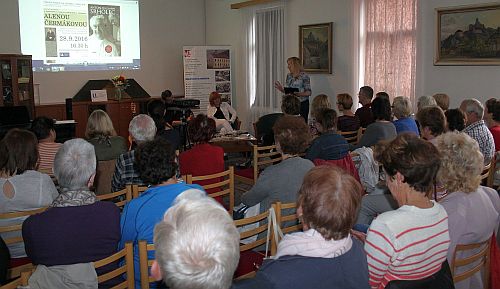 Pocta Antoniovi Srholcovi v trenčianskej knižnici