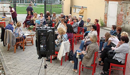 Noc literatúry v Trenčíne s Milanom Stanom