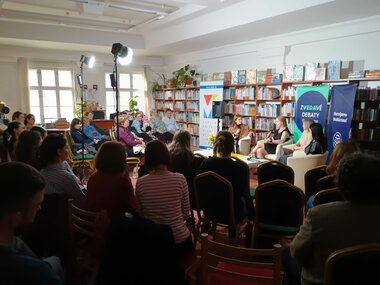 Zvedavé debaty - Ženy vo vede