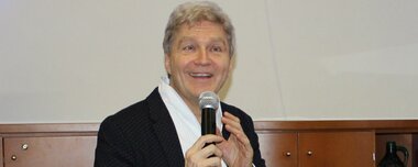 Literárny podvečer v Hoteli Elizabeth: ŠTEFAN SKRÚCANÝ