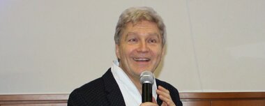 Literárny podvečer v Hoteli Elizabeth: ŠTEFAN SKRÚCANÝ Literárny podvečer v Hoteli Elizabeth: ŠTEFAN SKRÚCANÝ