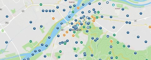 Do knižnice na Juhu pribudla keška. Osadil ju študent a geokešer Marek