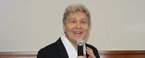 Literárny podvečer v Hoteli Elizabeth: ŠTEFAN SKRÚCANÝ