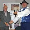 Poznáte tohto technika s dušou folkloristu? Poznáte tohto technika s dušou folkloristu?