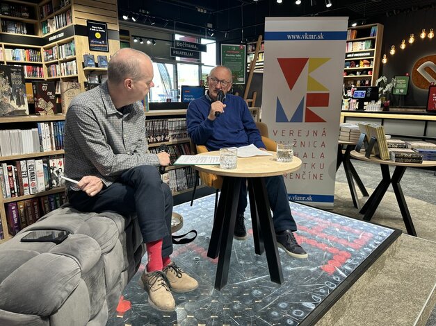 Beseda s prekladateľom Stanislavom Vallom