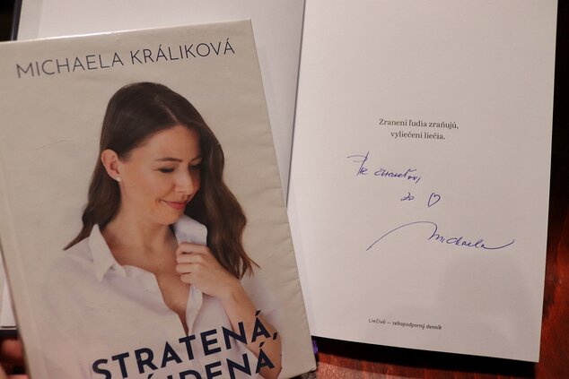 Zranení ľudia zraňujú, ale vyliečení liečia