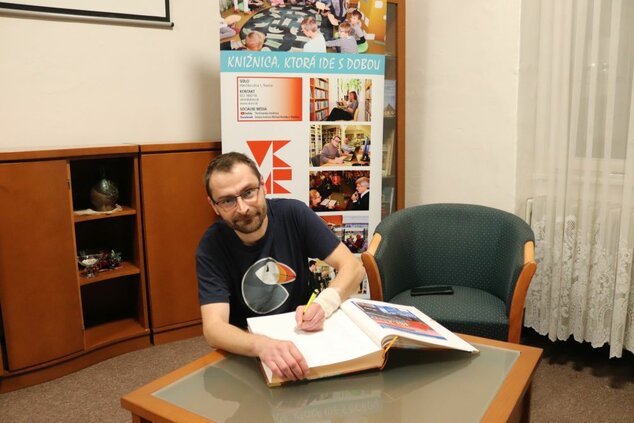 Martin Pročka: Island - Návod, ako utopiť auto