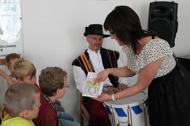 Uvedenie legendy a novej knižky do života za účasti autorov Vlada Kulíška (text) a Jozefa Vydrnáka (ilustrácie). Podujatie je organizované v rámci cyklu „Poznávame Trenčanov“.