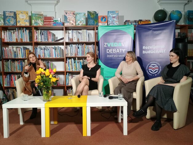 Zvedavá debata v Trenčíne so ženami vo vede
