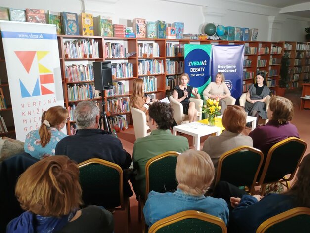 Zvedavá debata v Trenčíne so ženami vo vede