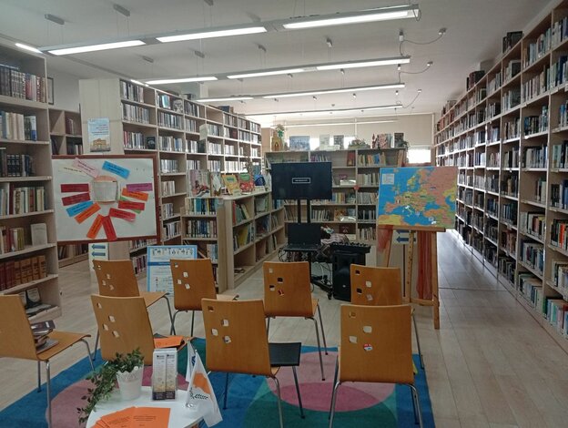 Δημοτική Βιβλιοθήκη Λάρνακας / The Municipal Library of Larnaka