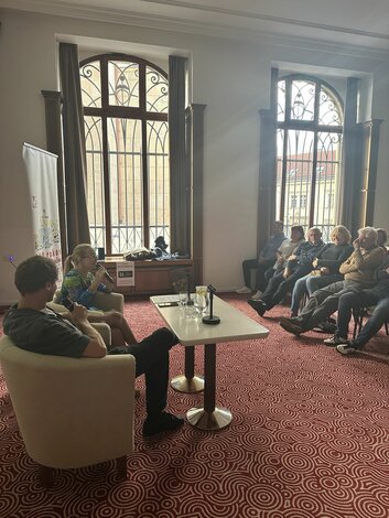 Literárny podvečer v Hoteli Elizabeth s Pavlom Serišom