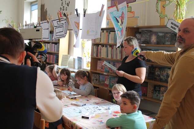 Návšteva štábu TV Markíza v priestoroch literatúry pre deti a mládež