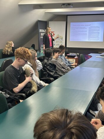 Digitálny región - internet a bezpečnosť (apríl 2026) - Internet a bezpečnosť - digitálny región - apríl 2026 - VKMR (4)