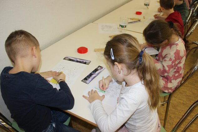 Beseda so Zuzanou Vavrovou Nemčkovou, autorkou prvej environmentálnej knihy s názvom "Kto je Smeťko?"