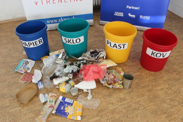 Beseda so Zuzanou Vavrovou Nemčkovou, autorkou prvej environmentálnej knihy s názvom "Kto je Smeťko?"