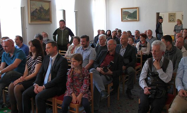 Slávnostné uvedenie publikácie s podtitulom Plnenie trenčianskych futbalových snov (1904–2015)