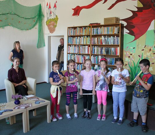 TRenčianska podoba celoslovenského projektu s cieľom vrátiť ku knihám malých i dospelých