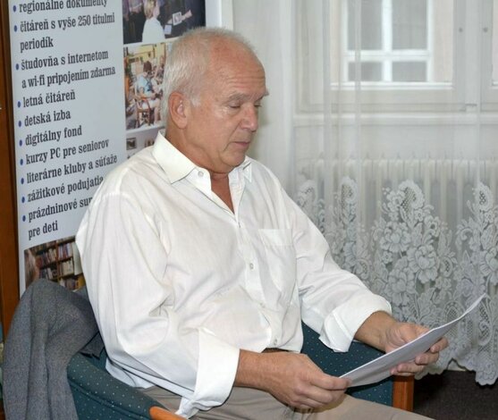 Prednáška V. Brabenca o životných medzníkoch niekdajšieho rektora kláštora piaristov v Trenčíne Joze