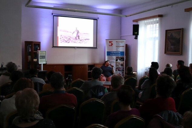 Prednáška etnologičky K. NÁDASKEJ na tému Jarné zvykoslovie v tradičnej ľudovej kultúre Slovenska