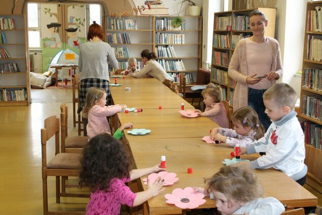 Tvorivé dielne pre deti počas jarných prázdnin v pracoviskách VKMR s literatúrou pre deti a mládež