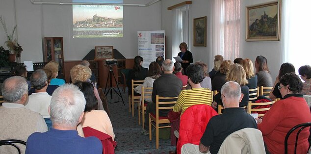 Prednáška historičky J. Karlíkovej a environmentálneho aktivistu R. Medala o histórii a súčasnosti Č
