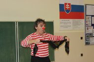 Knižničný trip s legendou slovenskej pantomímy