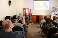 Beseda s pedagogičkou DIANOU MOZOLÁKOVOU spojená s prezentáciou jej knihy "Liečivá sila divokých byliniek"