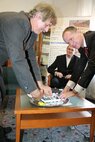 Prezentácia novej knihy Juraja Sedláčka, katolíckeho kňaza pôsobiaceho v Univerzitnom pastoračnom centre v Trenčíne, s podtitulom „O identite muža s ranami“ obsahujúca štrnásť skutočných príbehov o tom, ako a prečo bolia, v rámci cyklu „Poznávame Trenčanov“.