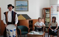 Uvedenie legendy a novej knižky do života za účasti autorov Vlada Kulíška (text) a Jozefa Vydrnáka (ilustrácie). Podujatie je organizované v rámci cyklu „Poznávame Trenčanov“.