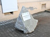 Rekonštrukcia budovy na Hasičskej ulici - poklepanie základného kameňa stavby