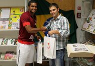 Futbalista Ramon da Silva - jeden z brazílskych symbolov výstavy