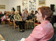 Prezentácia básnickej zbierky členky Literárneho klubu Omega v Trenčíne Blaženy Urbanovej