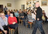 Beseda so spisovateľom J. Banášom spojená s prezentáciou jeho najnovšieho románu Kód 7