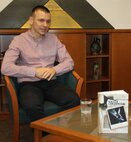 Beseda s publicistom Petrom Tóthom o jeho knihách o najväčšej súdnej kauze minulého storočia