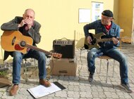 Verejné čítanie súčasnej európskej literatúry na netradičných miestach Trenčína