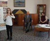 Prezentácia básnickej zbierky "Ja zdravie i šťastie vinšujem Ti a nielen liekmi, ale aj nežným slovo