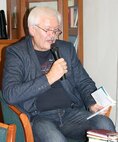 Beseda s členom Klubu nezávislých spisovateľov Š. Kuzmom, spojená s prezentáciou jeho poézie a prózy