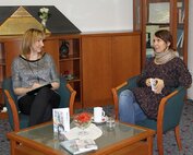 Beseda s televíznou redaktorkou K. Tekeľovou, spojená s prezentáciou jej novej knihy Malý kúsok duše
