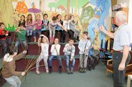 Rozprávkové kráľovstvo fantázie a dobrodružstiev s ukážkou tradičného pletenia veľkonočných korbáčov