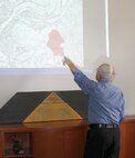Prednáška s diskusiou v podaní V. Brabenca o charakteristickej kapitole dejín Trenčína
