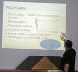 Prednáška pracovníka Elektrotechnického ústavu SAV Ing. Mgr. Jozefa Drgu o záhadách vo vesmíre